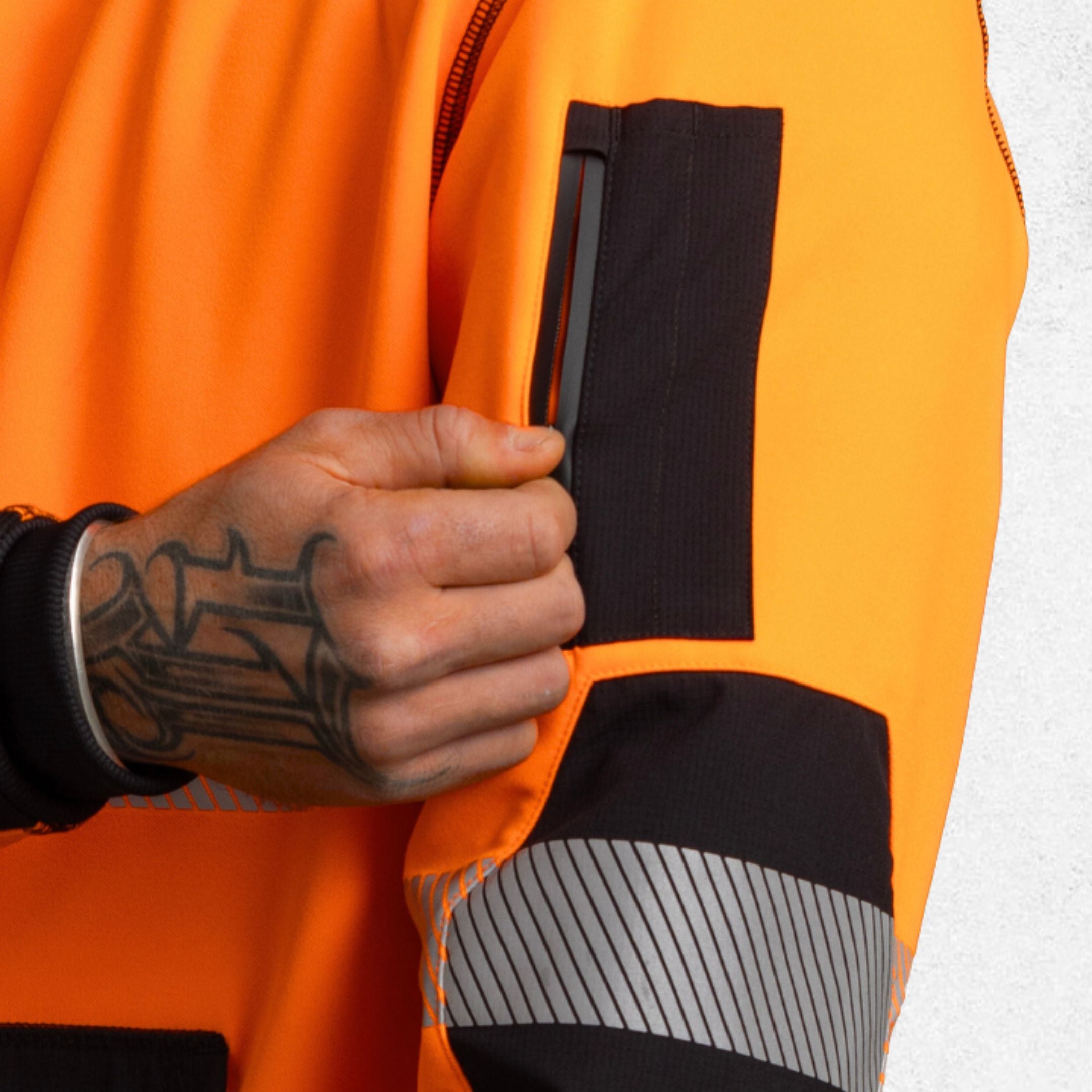 Anthem Tech Hood 2.0 Taped