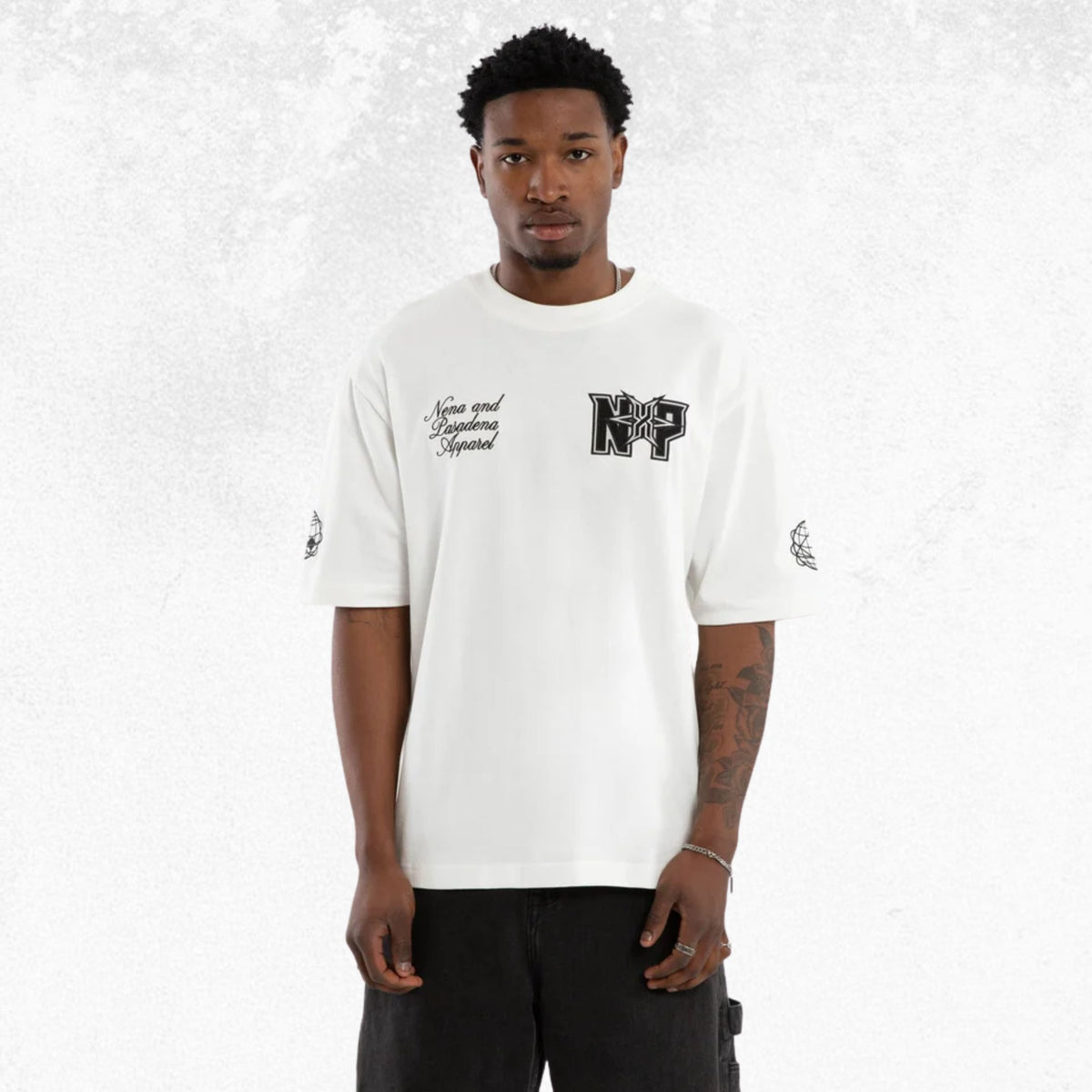 Nena & Pasadena Figures Oversized Tee