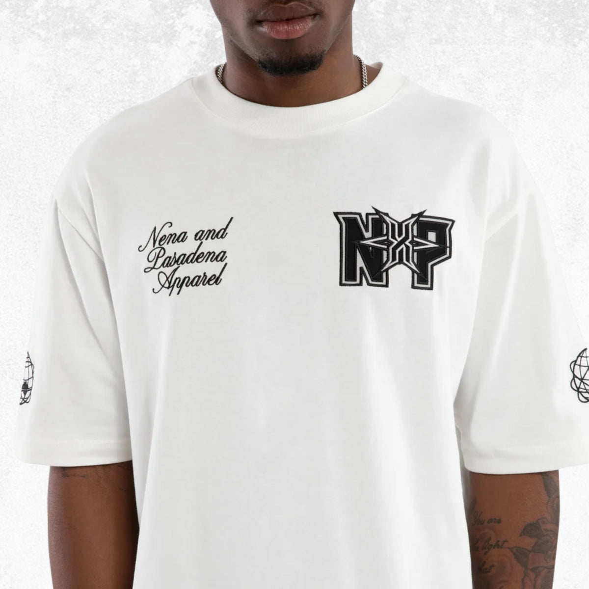 Nena & Pasadena Figures Oversized Tee