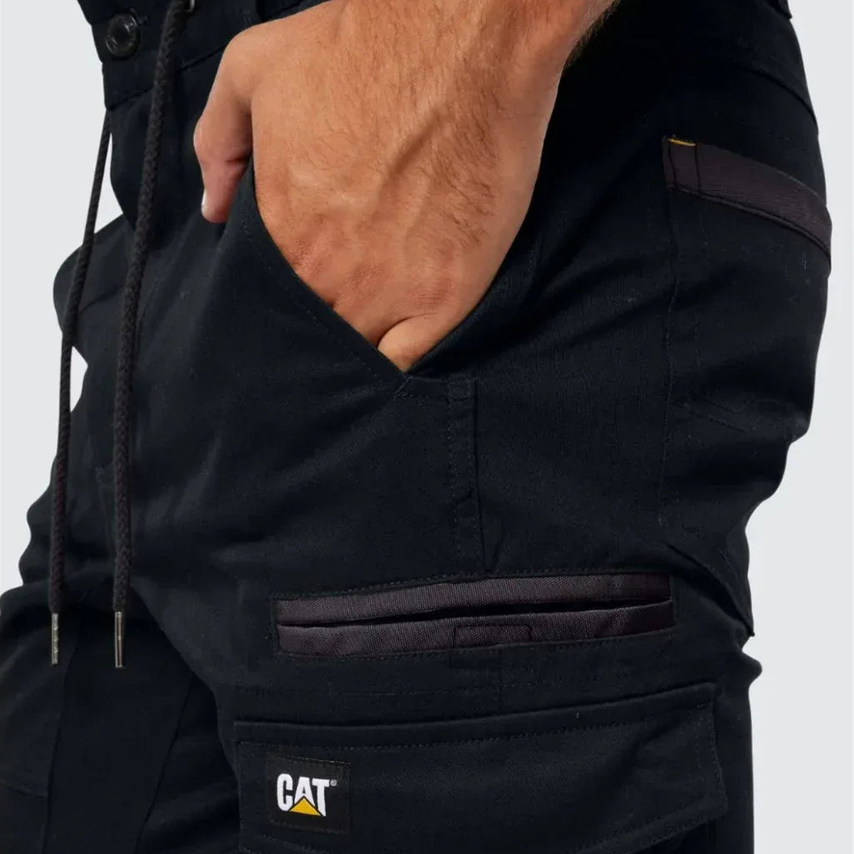 CAT Dynamic Cuffed Pant Black 4