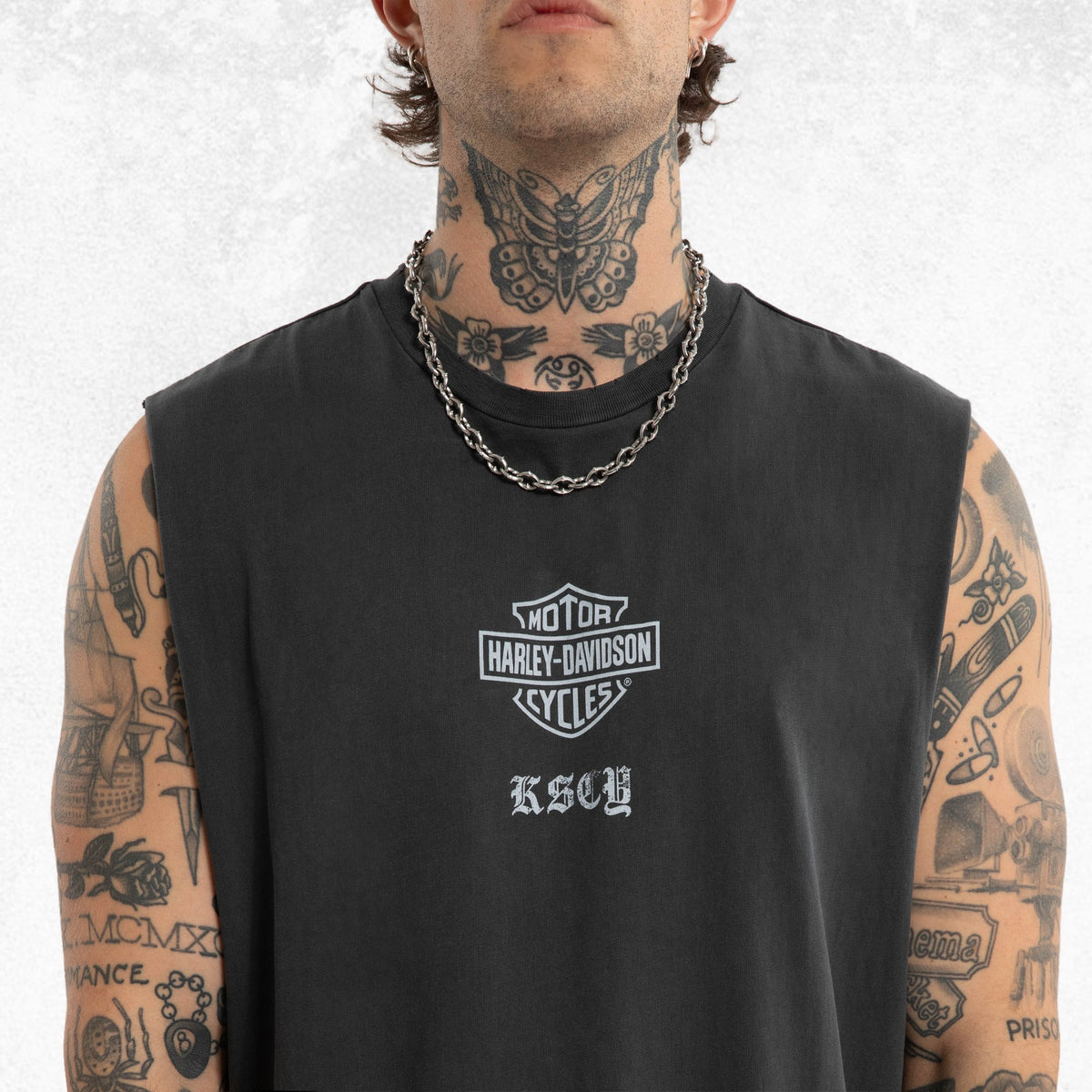Kiss Chacey Harley-Davidson Idle Relaxed Muscle Pigment Black 3