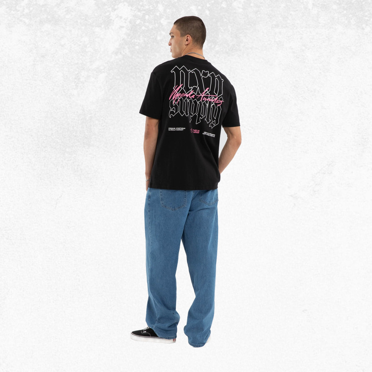 Nena & Pasadena Upscale Relaxed Tee Jet Black 3