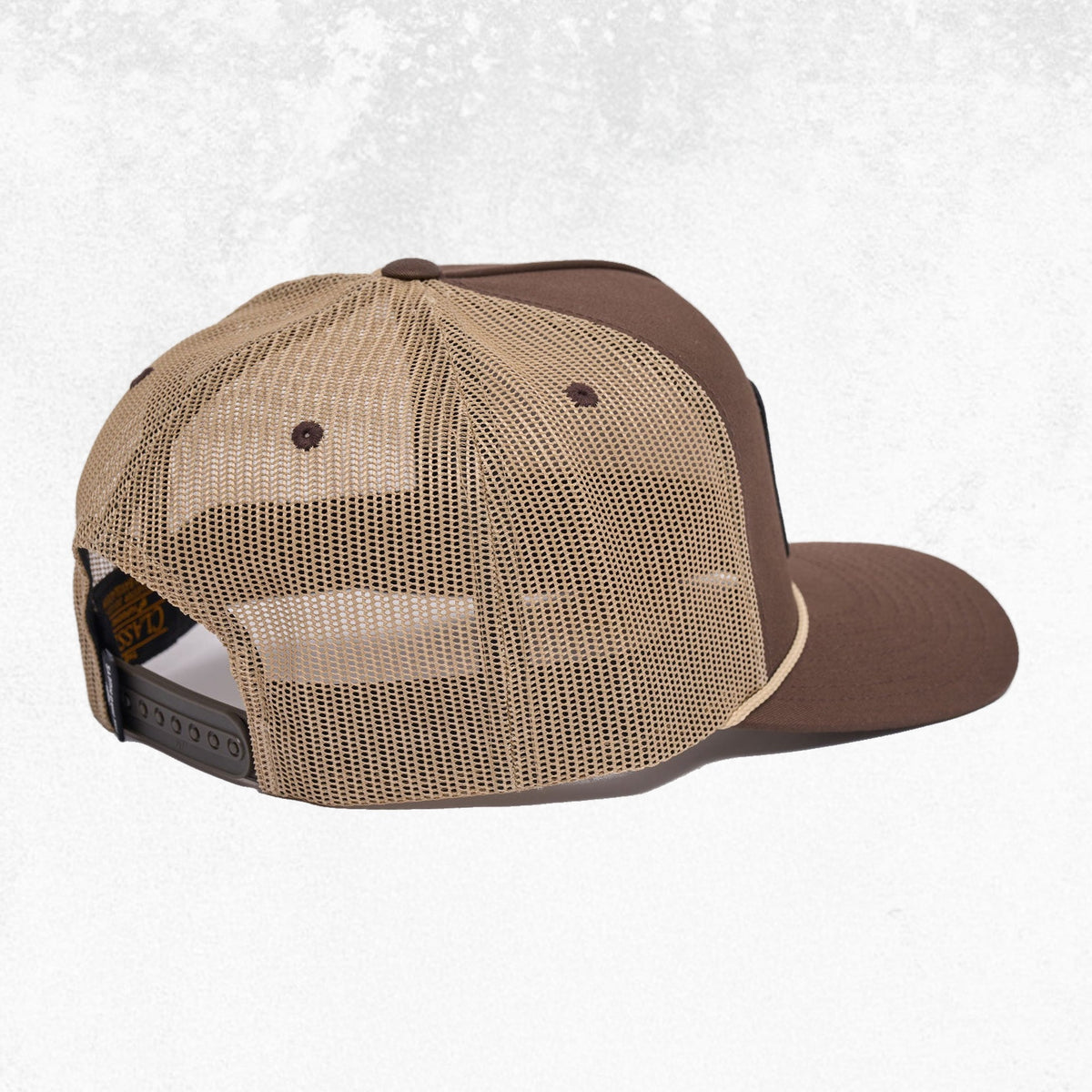 The Mad Hueys Hueys Letter Twill Trucker Default 2